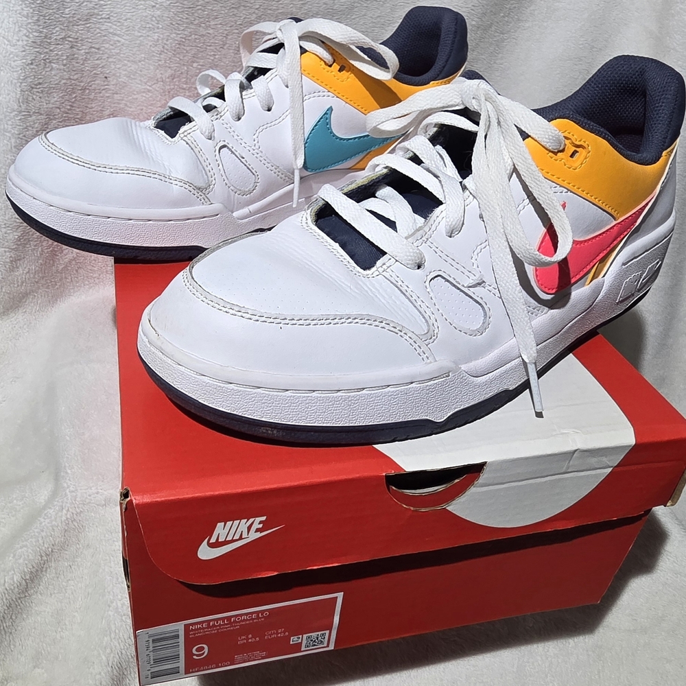 Nike Full Force Low Men Sneakers Size 9 Neon White Racer Pink Thunder EUC W/Box